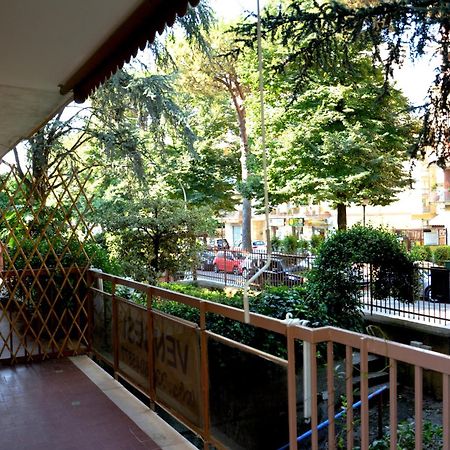 L'Approdo Del Re Appartement Caserta Buitenkant foto