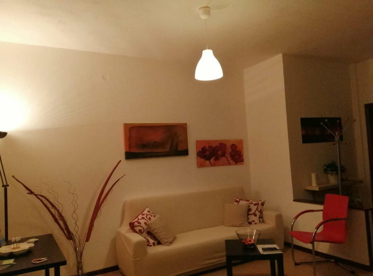 L'Approdo Del Re Appartement Caserta Buitenkant foto